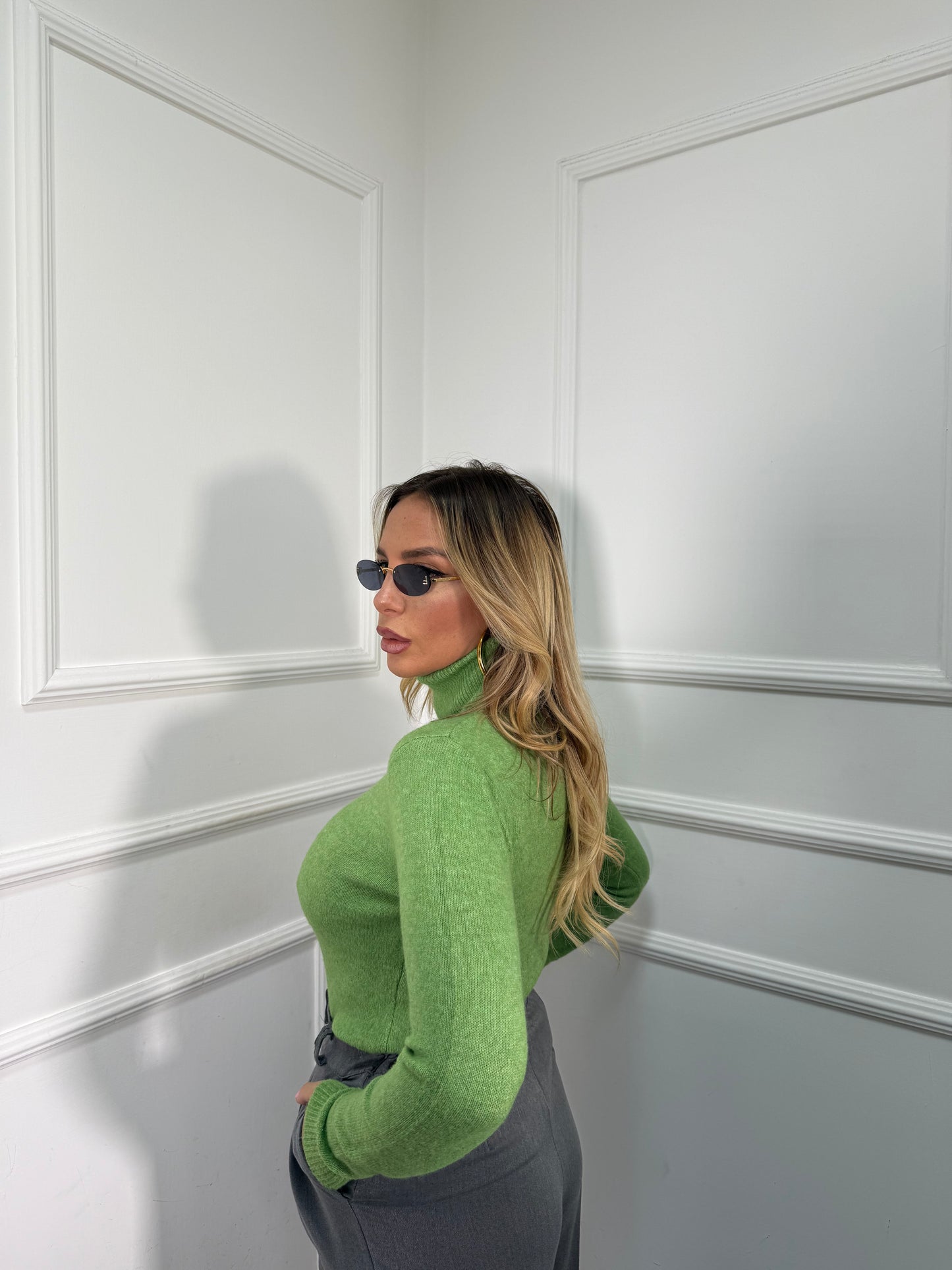 Maglioncino collo alto in lana cotta Everyday verde acido g091