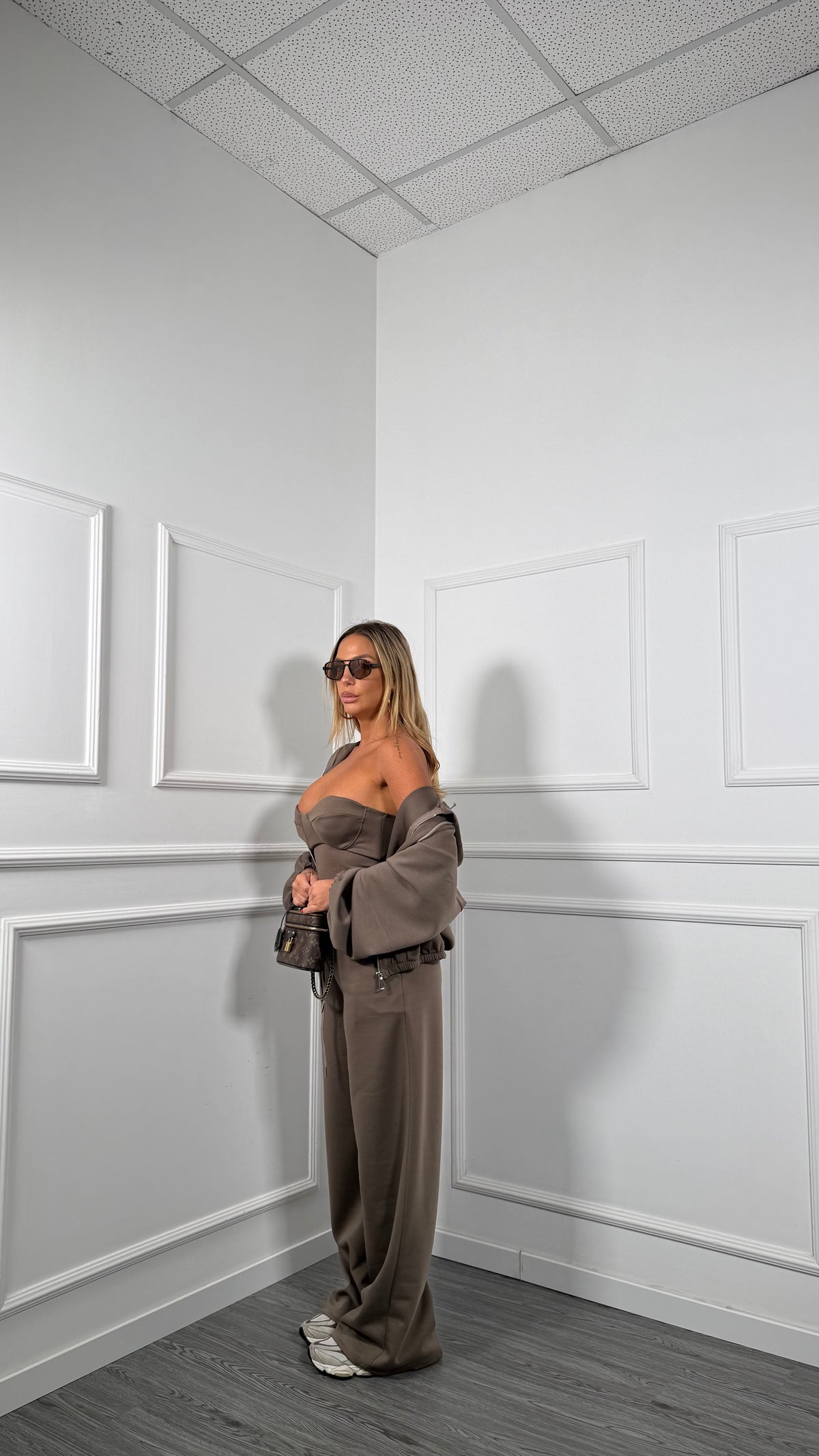Triset tuta Rebel taupe m8161