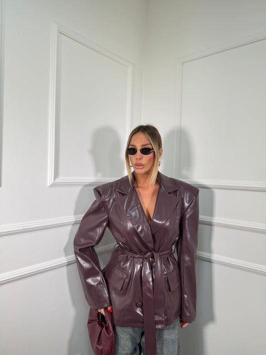 Blazer ecopelle con spalline e fusciacca Penny vinaccia 6690