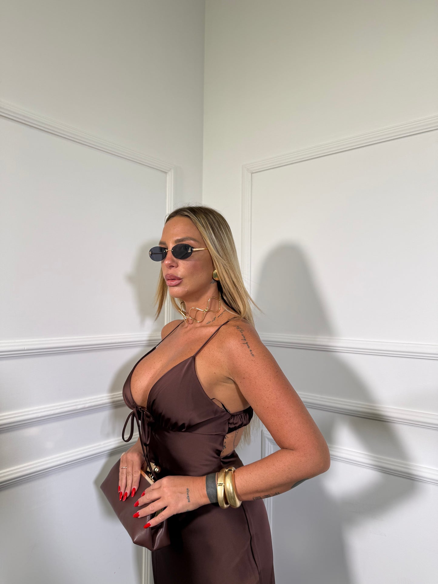 Abito lungo in satin Kimberly cioccolato 15650-11