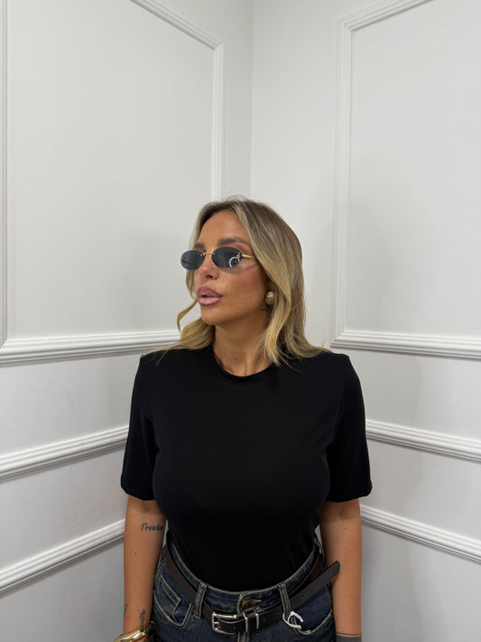 T-shirt con spalline lunghezza basic nera 5058