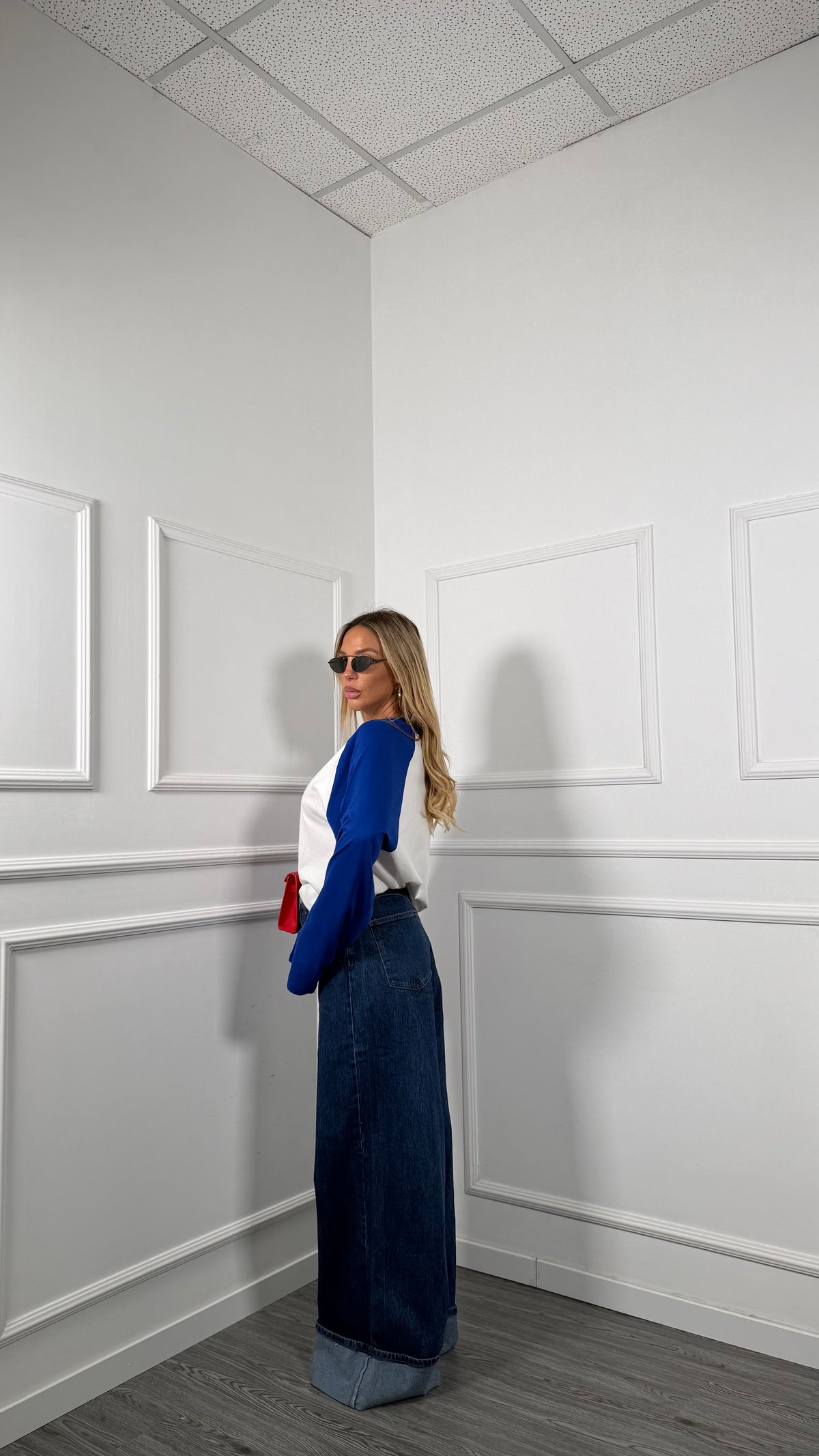 Jeans palazzo con piegone by lumina lavaggio scuro g177