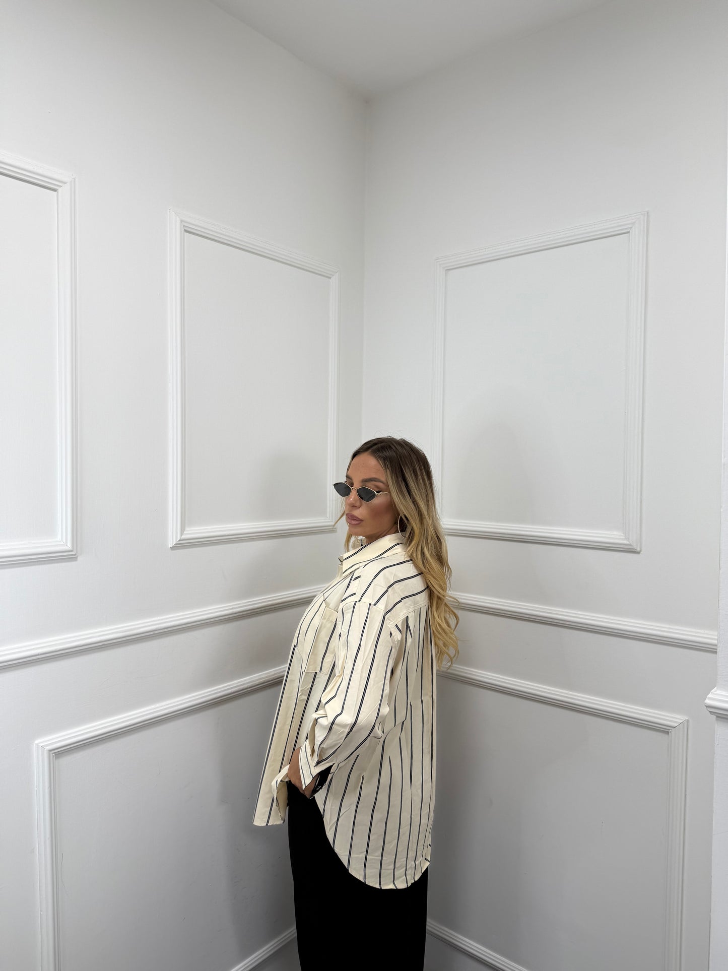 Camicia a righe Judith crema/nera 3302