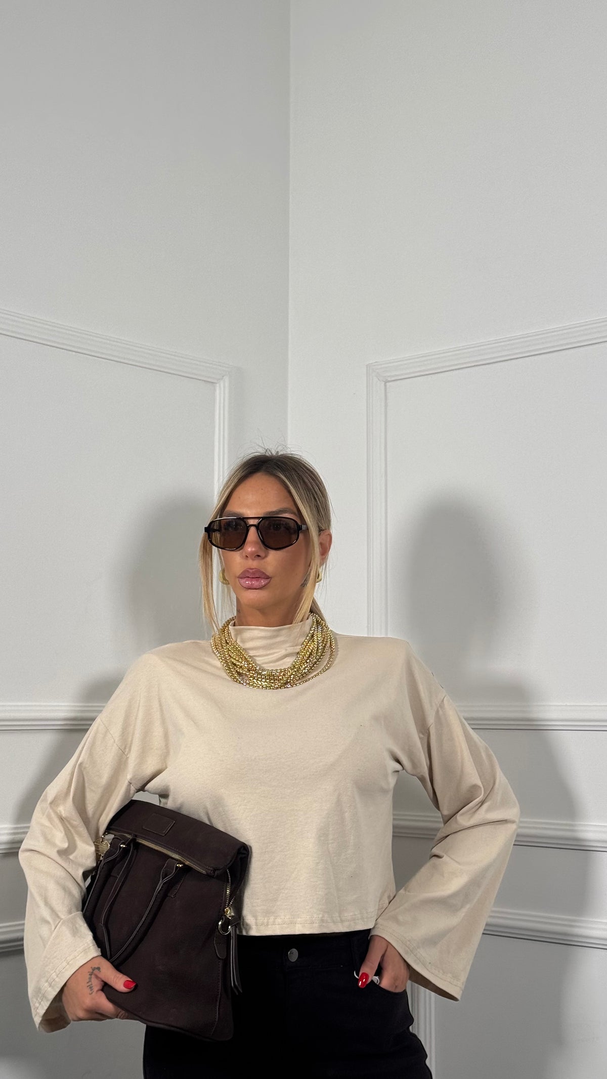 Shirt crop con spalline nude 092