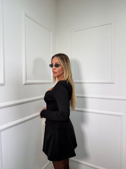 Abito svasato Camila nero 43907