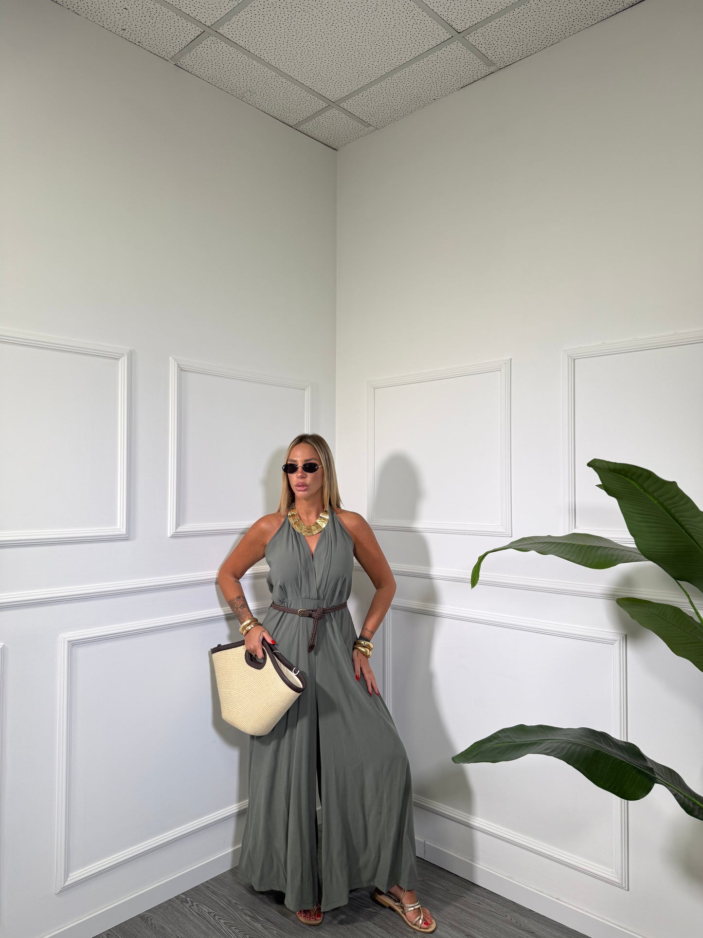Jumpsuit palazzo 7/8 in viscosa con cintura (CURVY) verde militare in977807