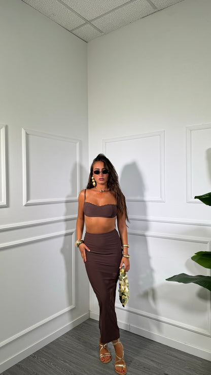 Coordinato in lycra Leonyssi cioccolato 16722
