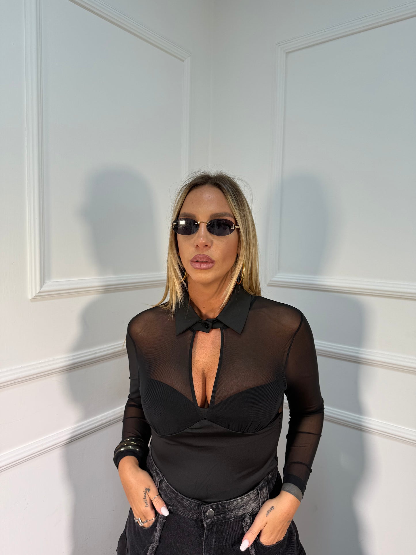 Shirt polo scollo a goccia nero rtt59160