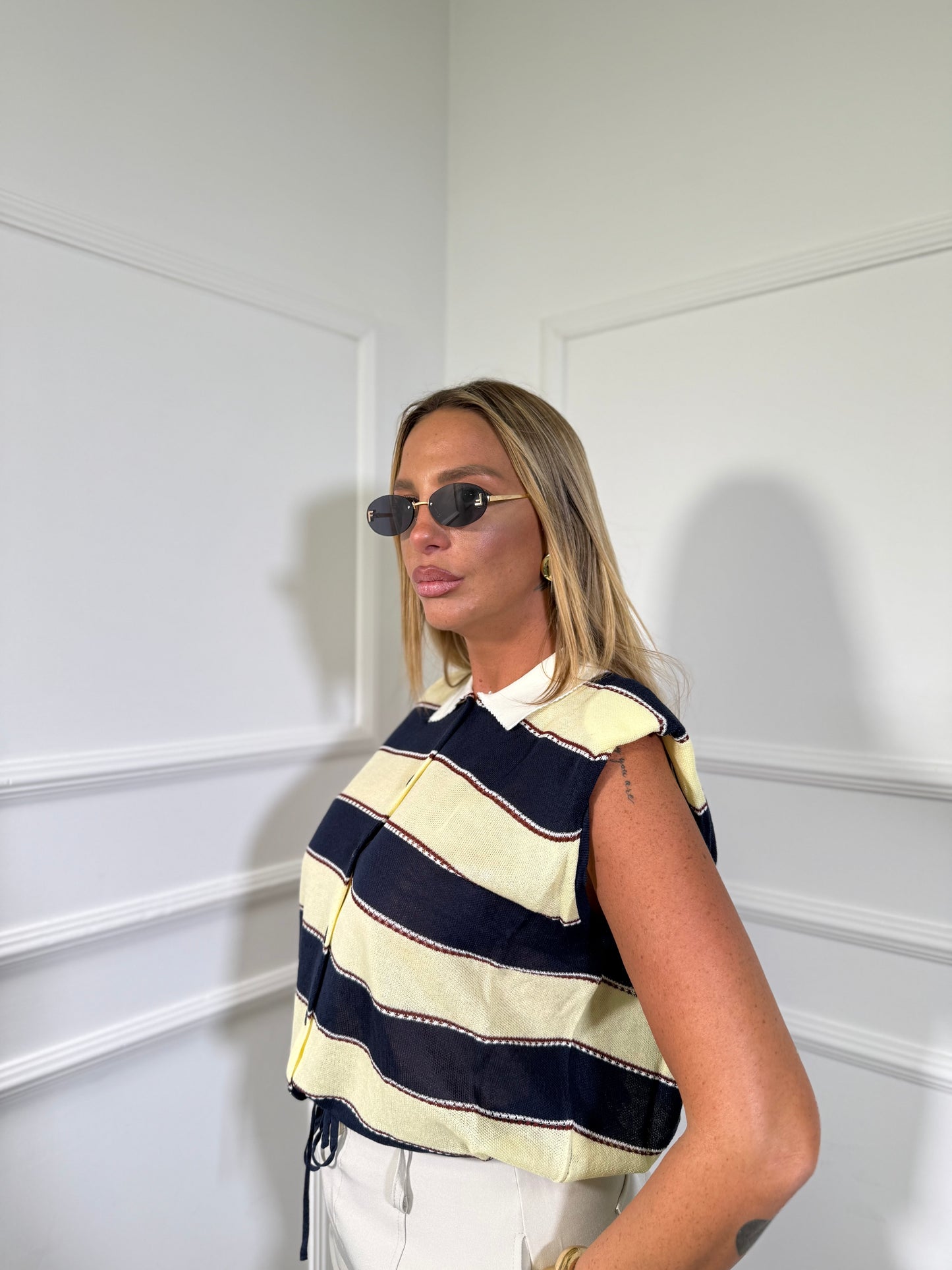 Polo giromanica in filo con spalline Vanilla blu/giallo 7626
