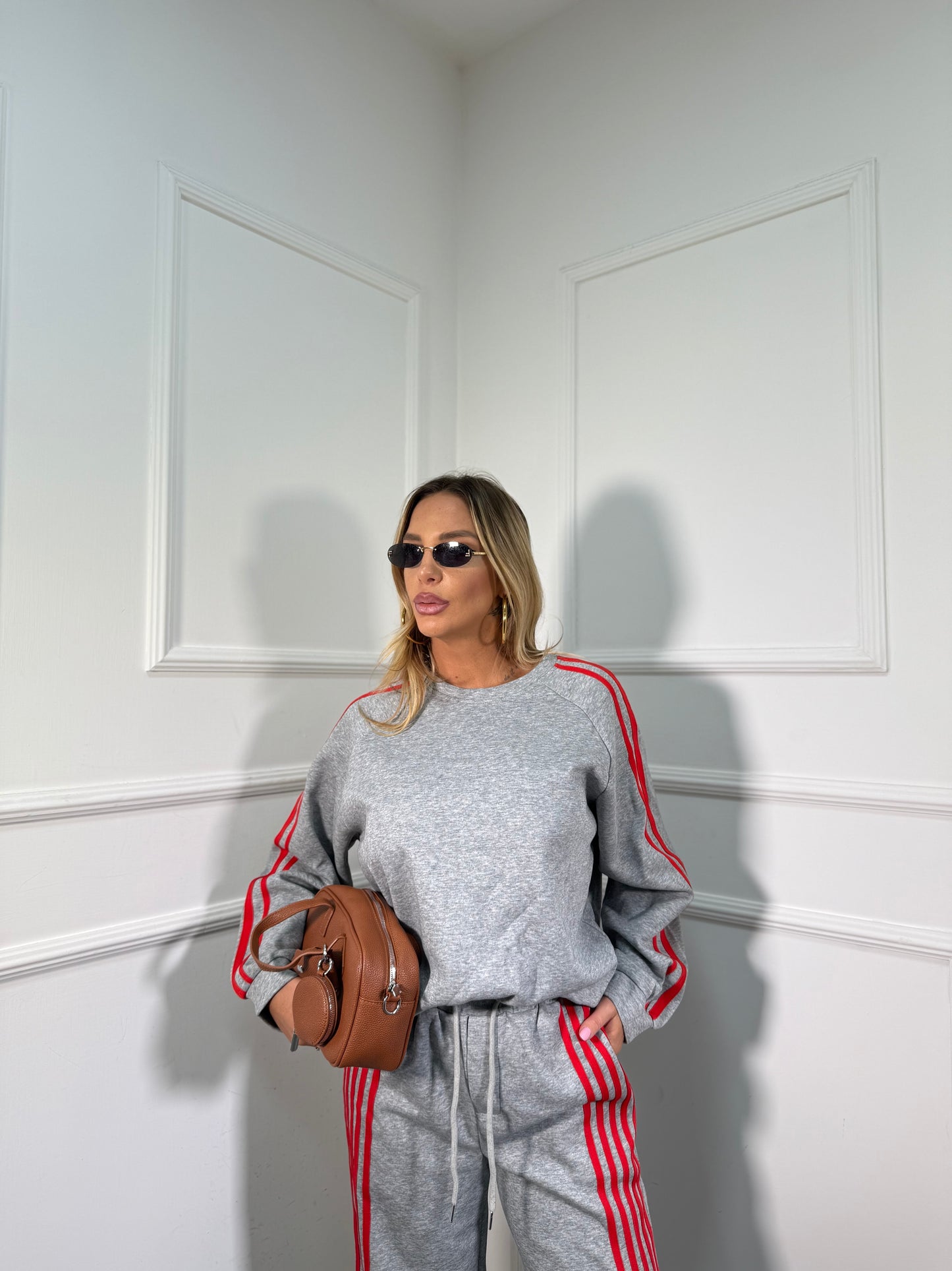 Coordinato in tuta Voyage grigio yt30056