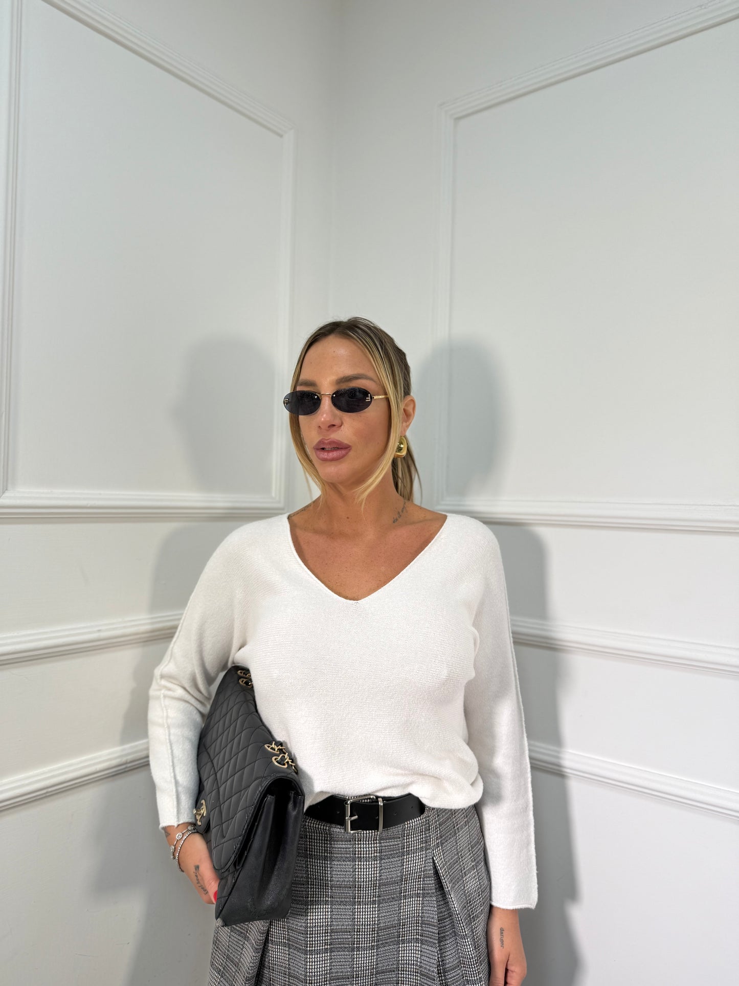 Maglioncino misto lana scollo a V bianco