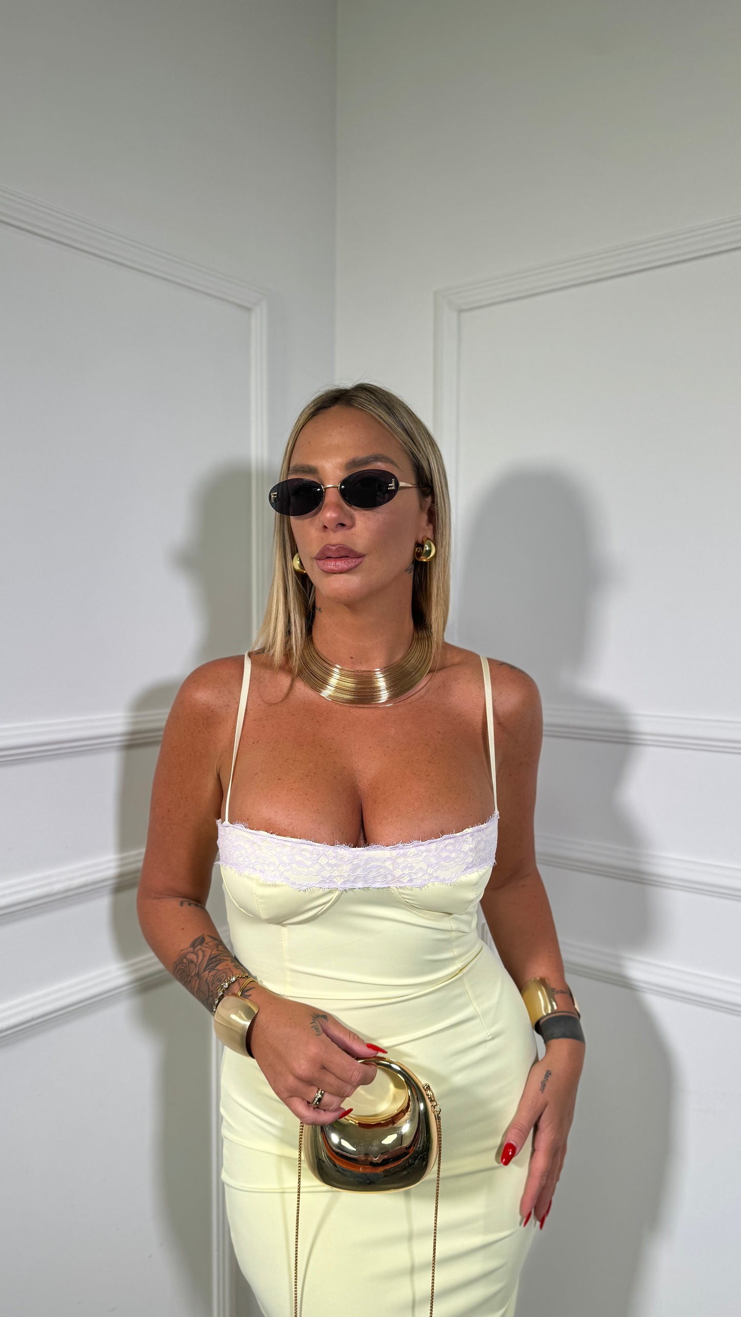 Abito lungo in lycra con pizzo Kendra giallo