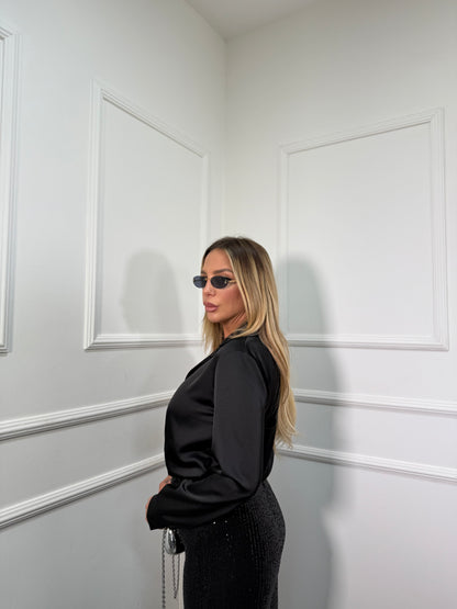 Camicia in satin drappeggiata Ellen nera 2234