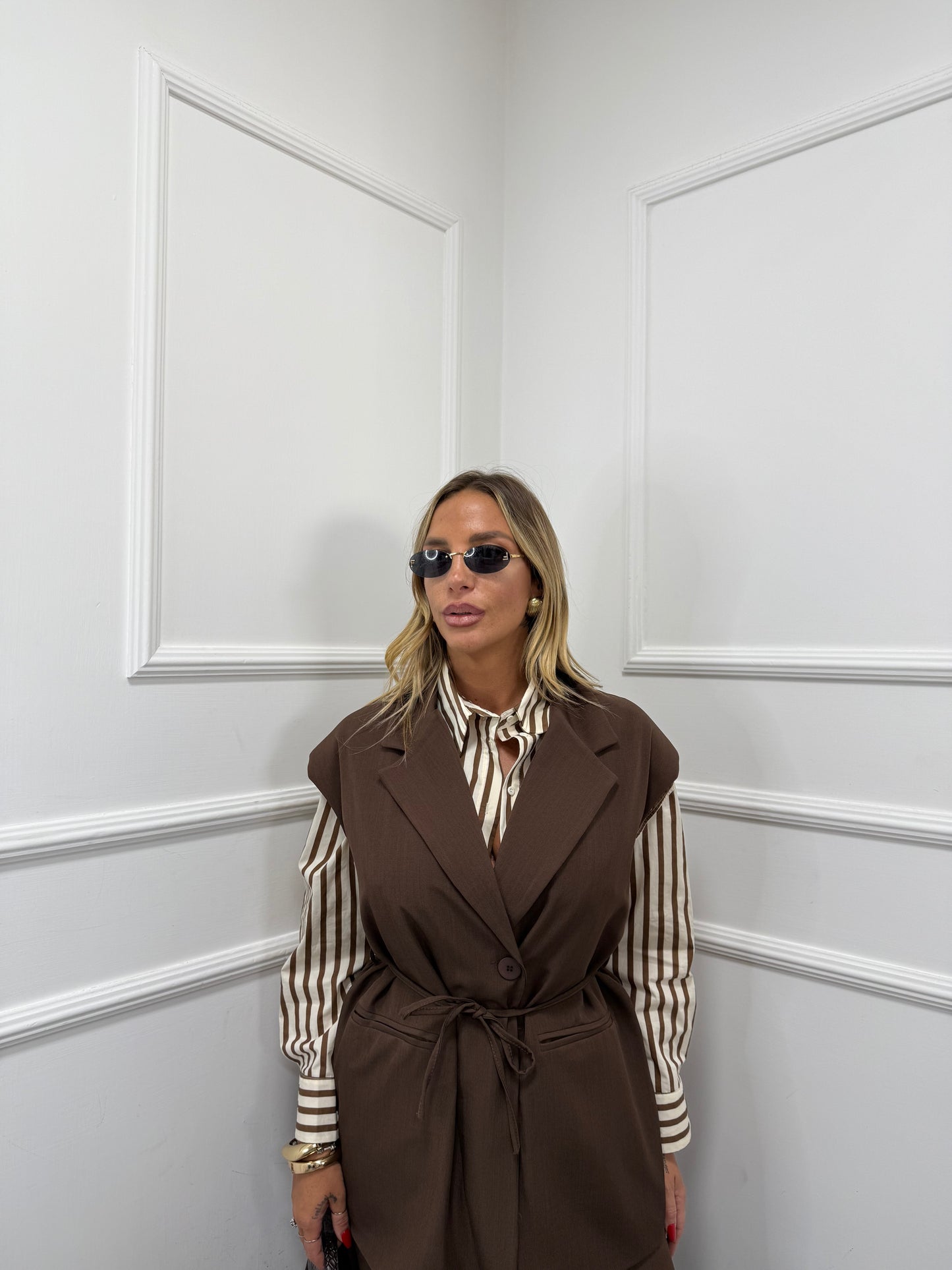 Tailleur con spalline Catrine cioccolato
