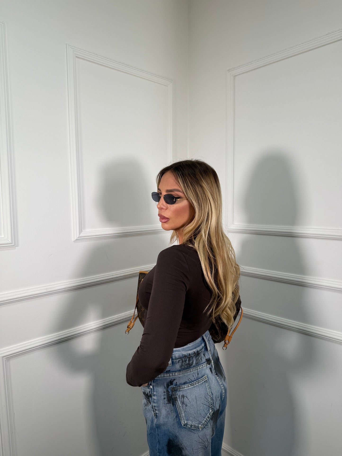 Shirt in cotone scollo a V cacao 5529