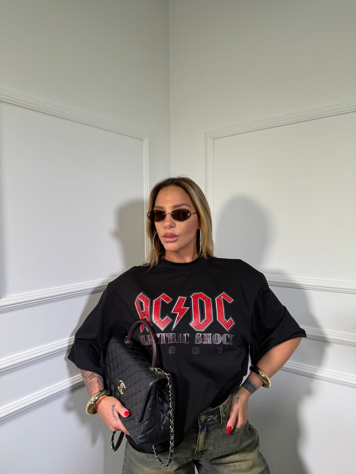 Maxi t-shirt spalline Acdc nera