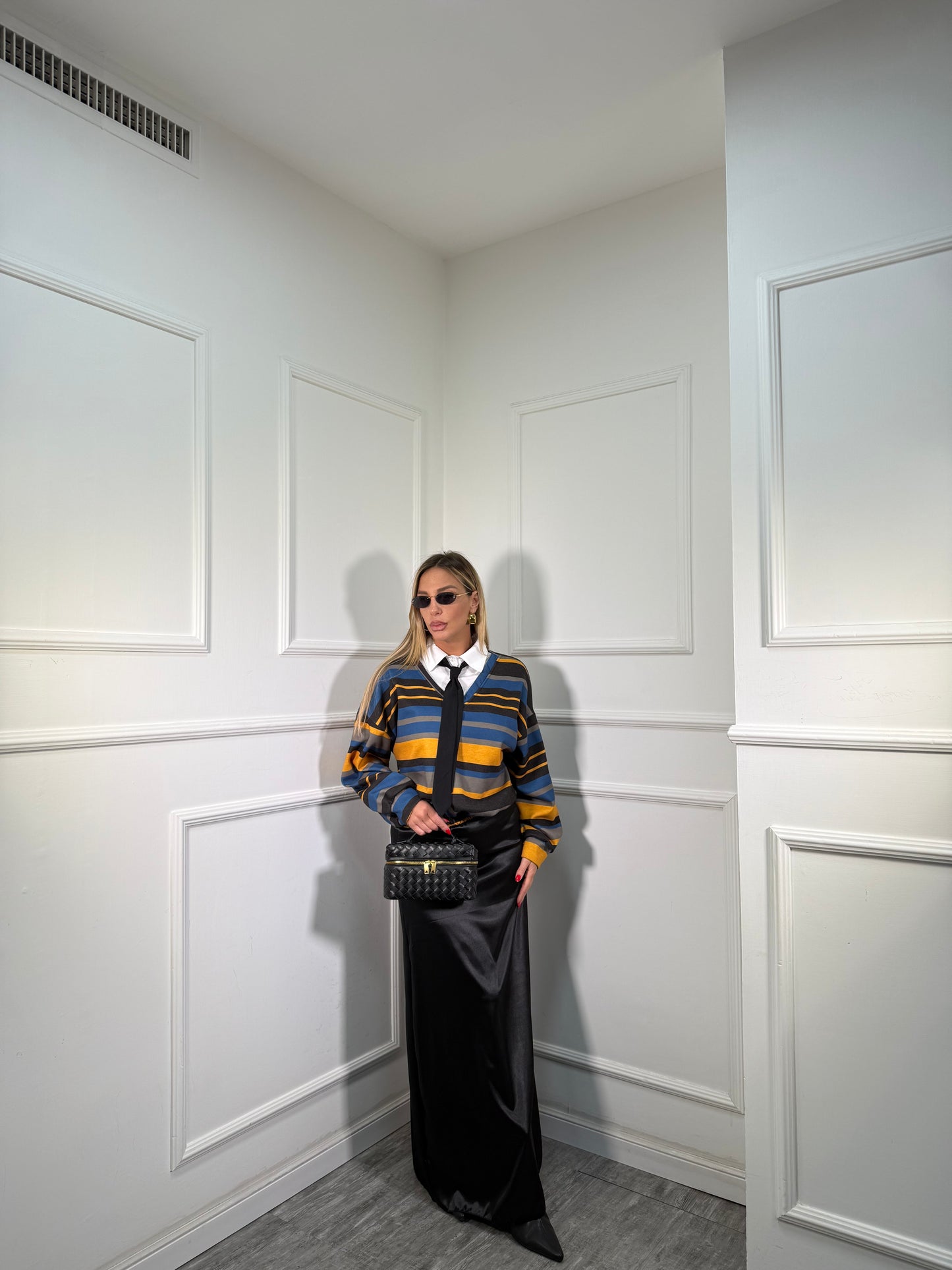 Longuette in satin Charlotte nera