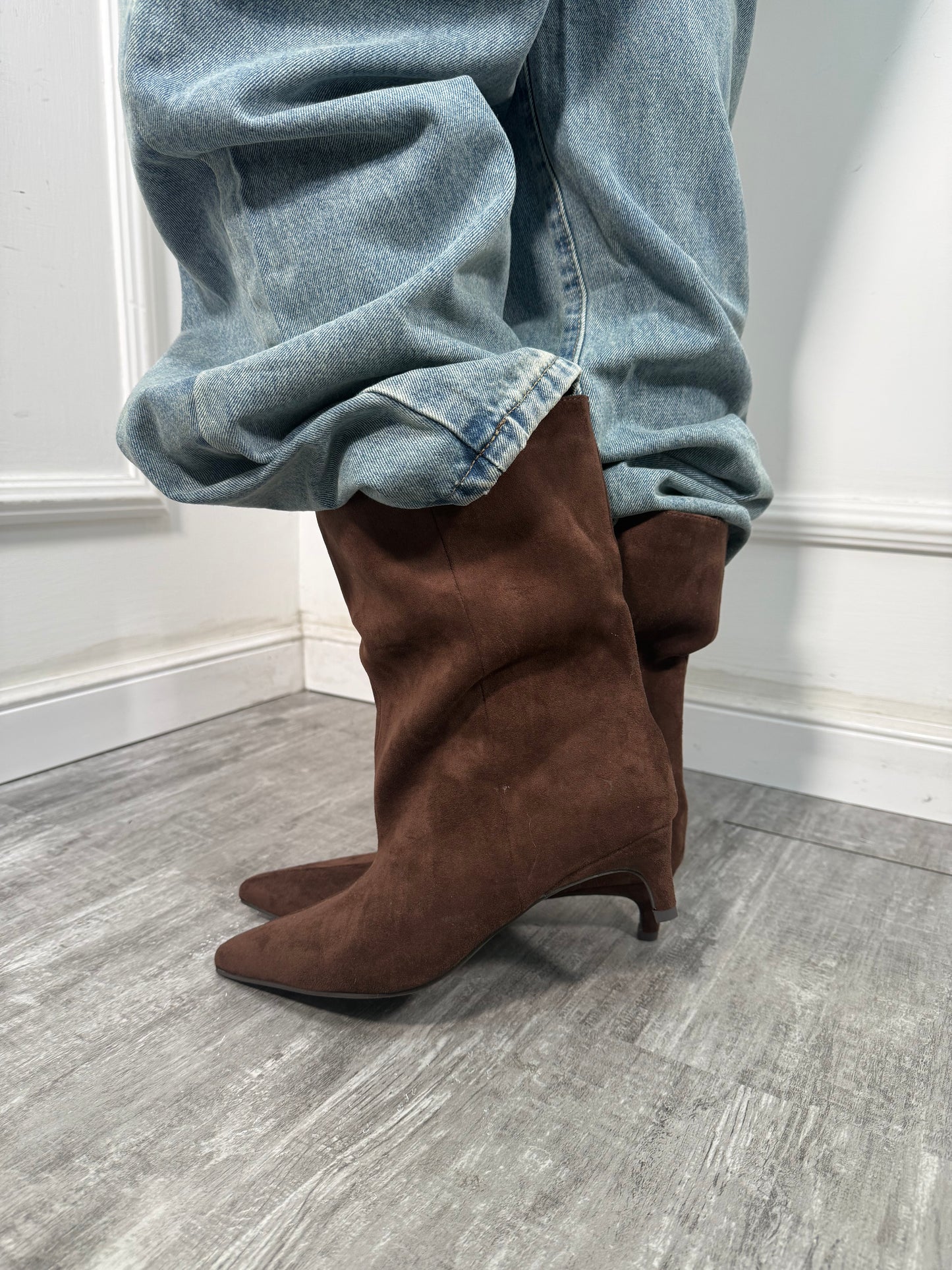 Stivali eco camoscio cioccolato k55