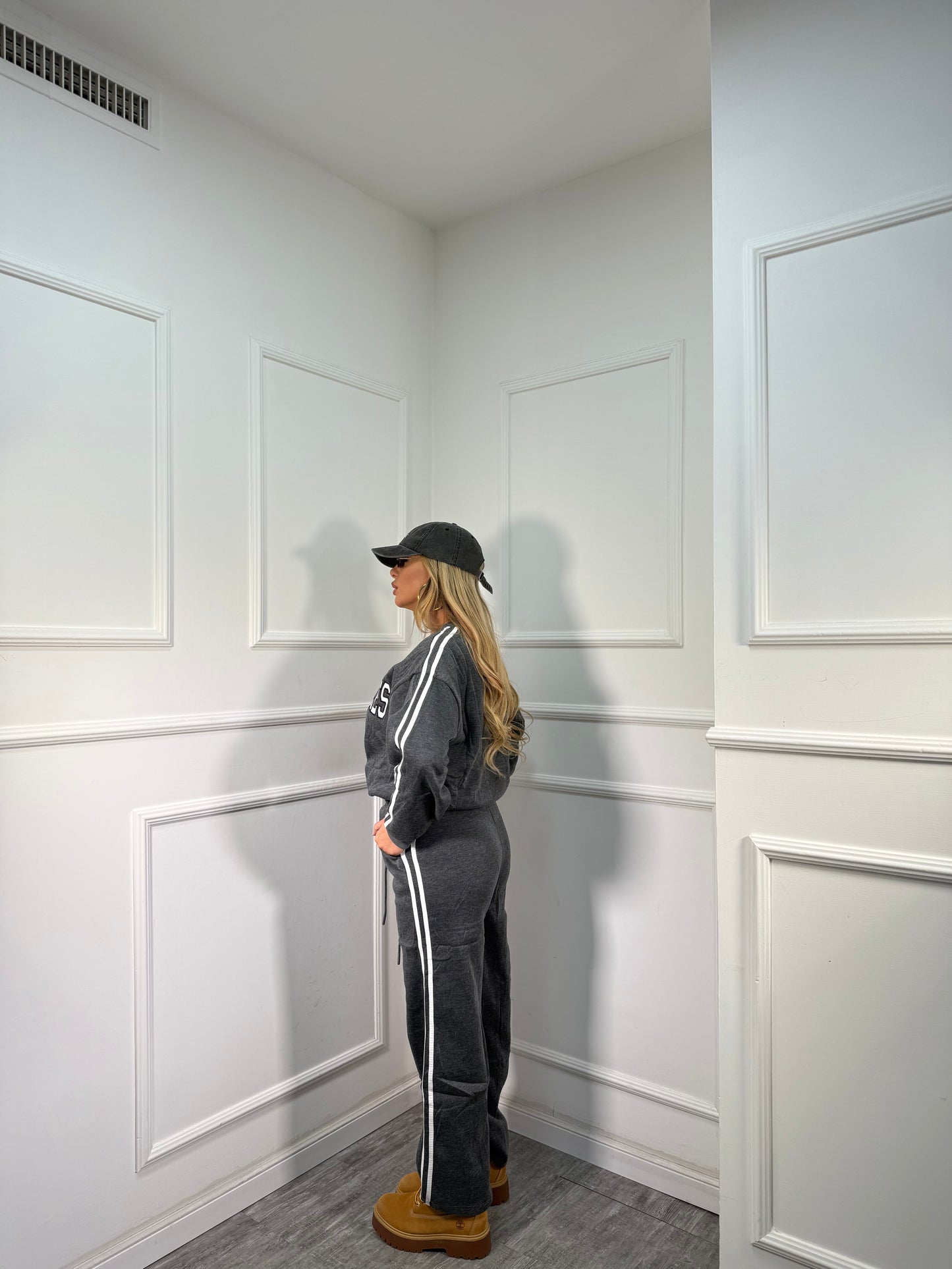 Coordinato in tuta Los Angeles grigio scuro rt723