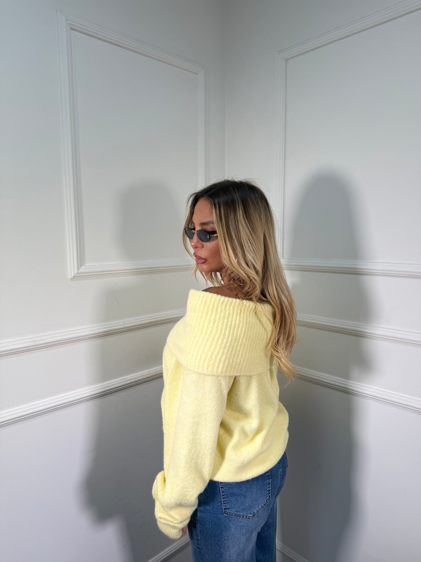 Maxi pull scollo a barca Candy giallo pastello 33895