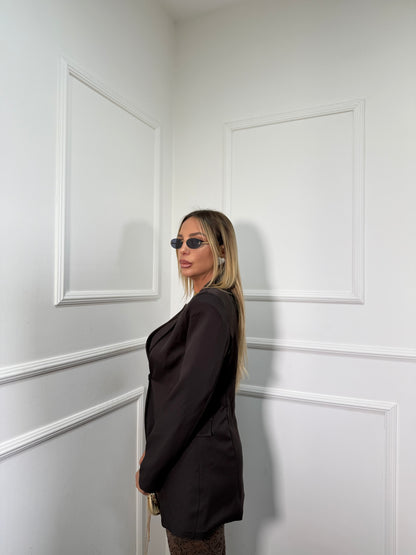 Blazer doppio bottone con spalline Ingrid cioccolato 22670