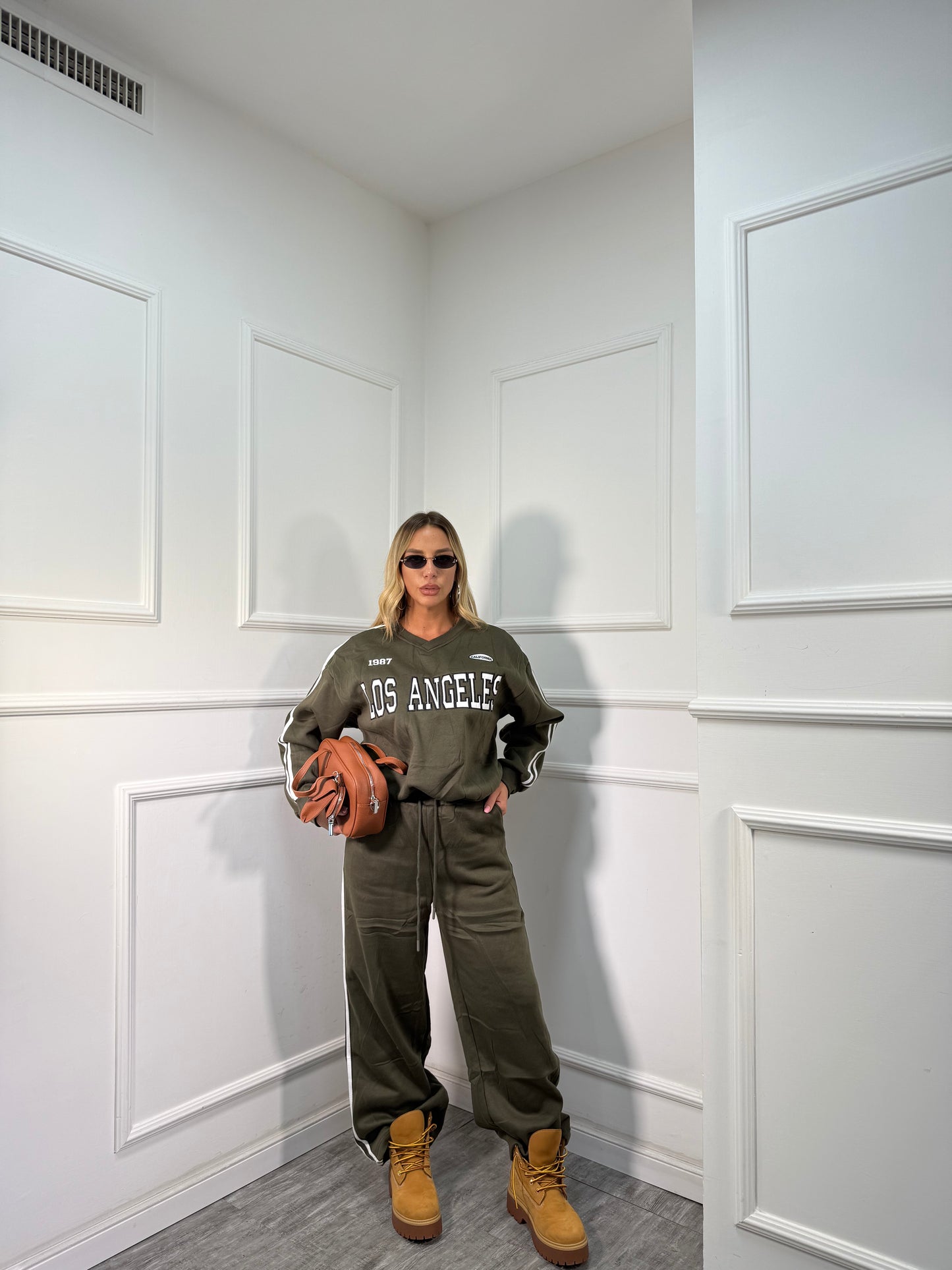Coordinato in tuta Los Angeles verde oliva rt723