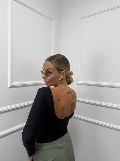 Shirt in lycra scollo squadrato nero 16378