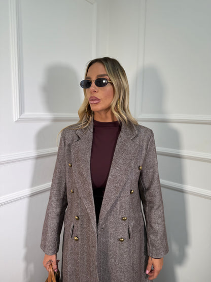 Cappotto spigato doppiopetto con spalline cacao 2898