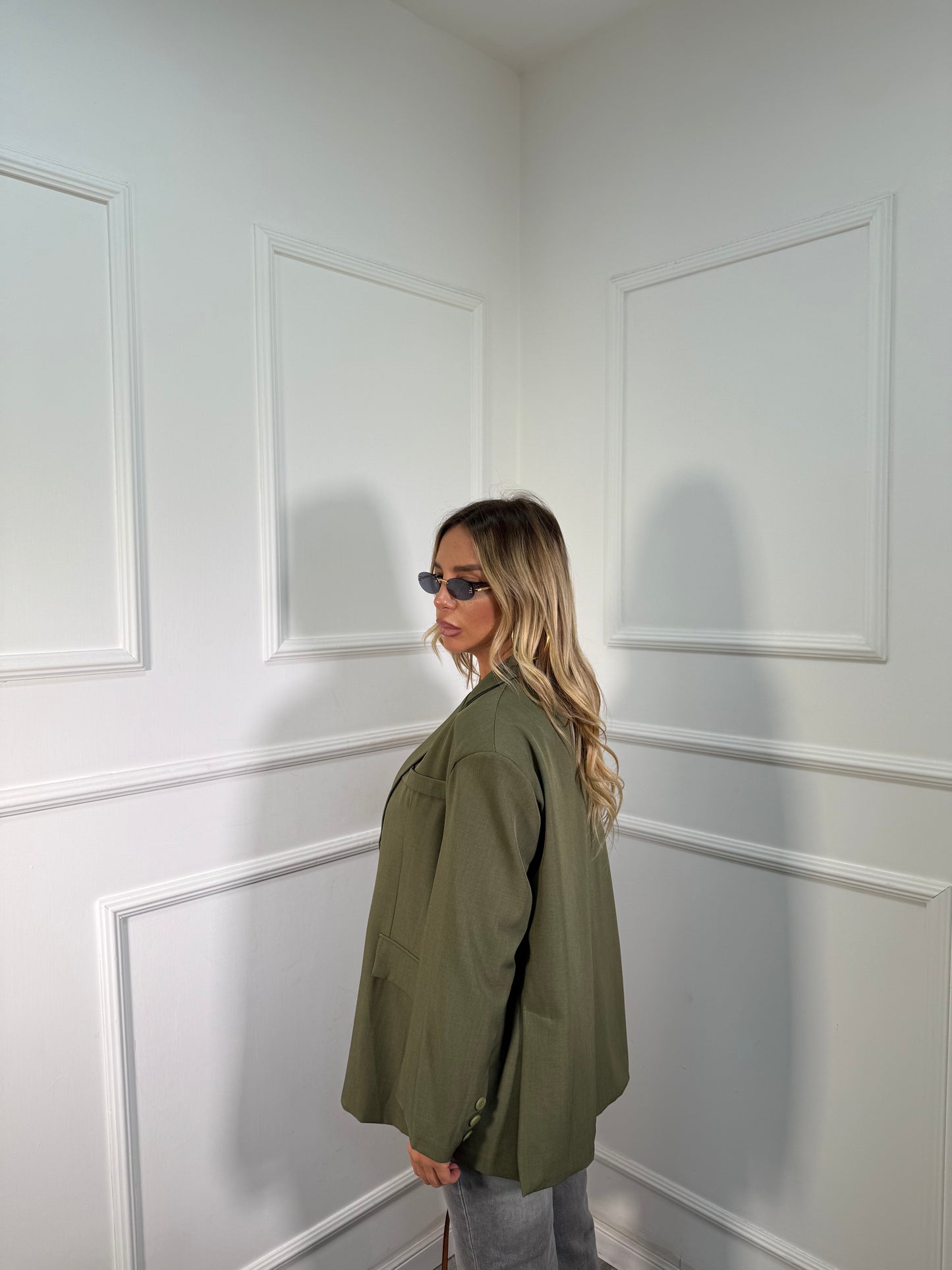 Blazer oversize con spacchetti laterali e spalline imbottite verde kiwi 87267