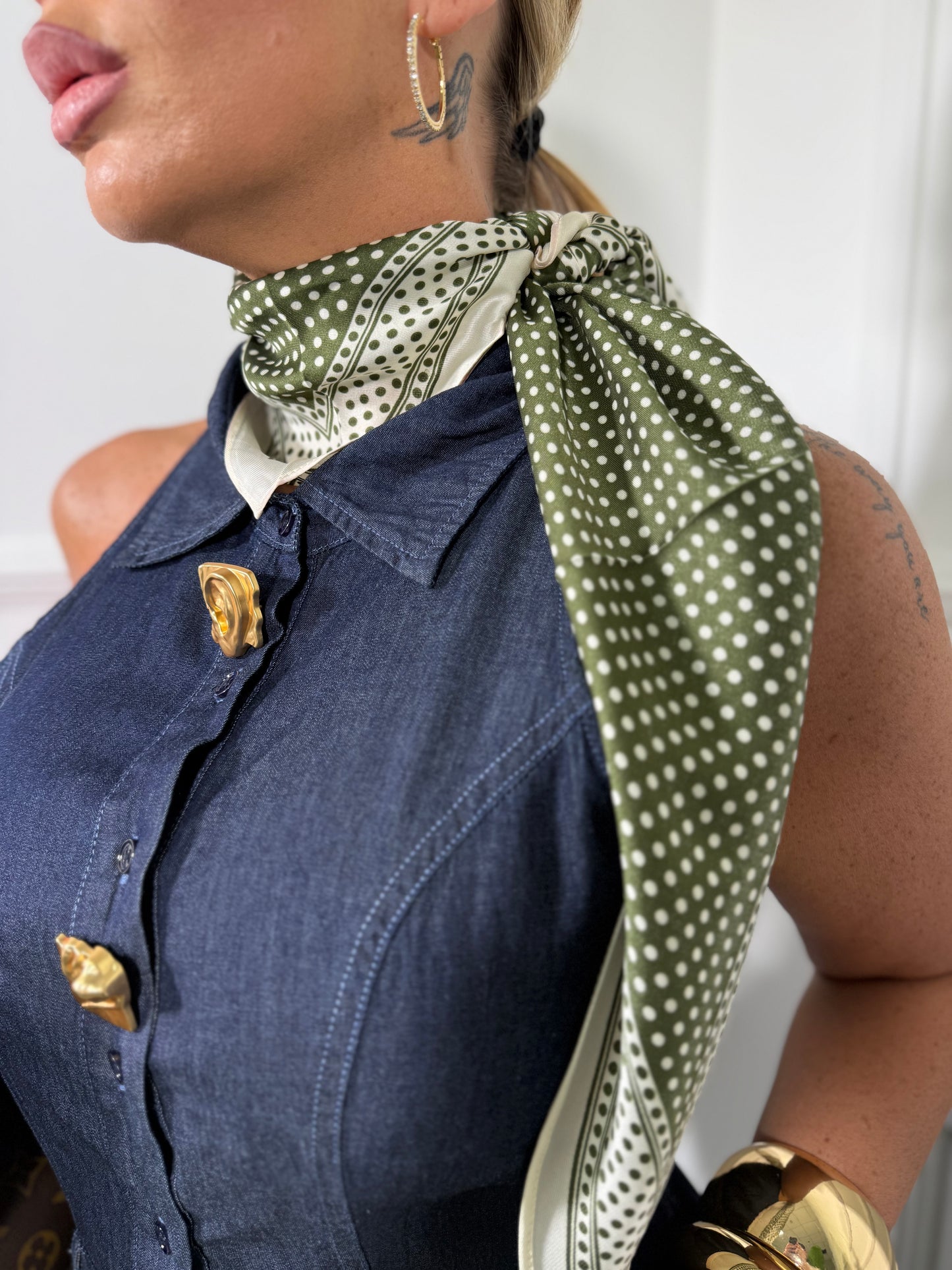 Foulard in satin a pois (vari colori)