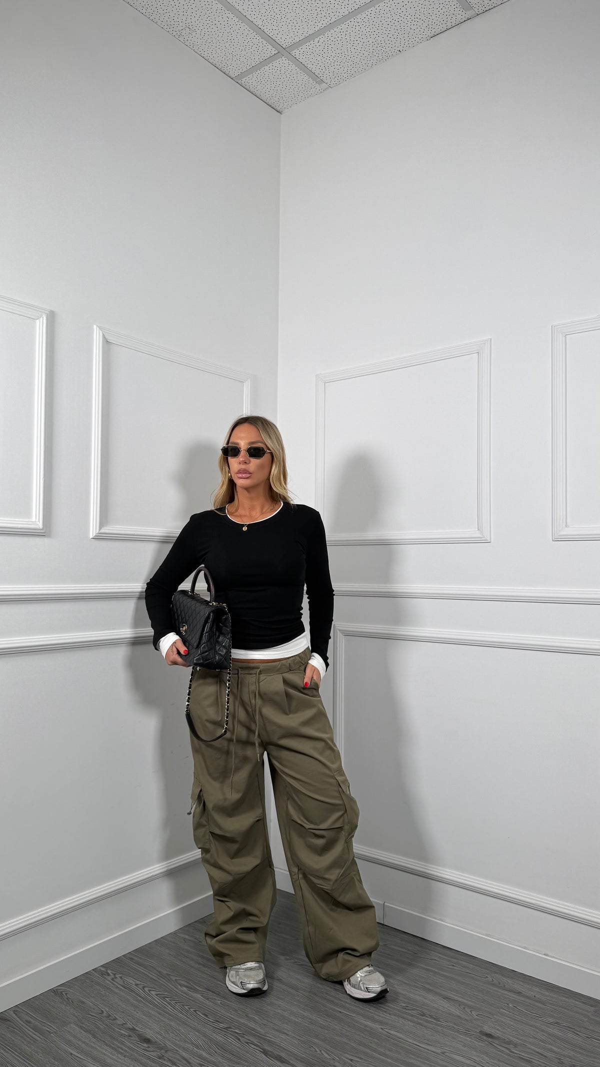 Pantaloni cargo verde militare j006