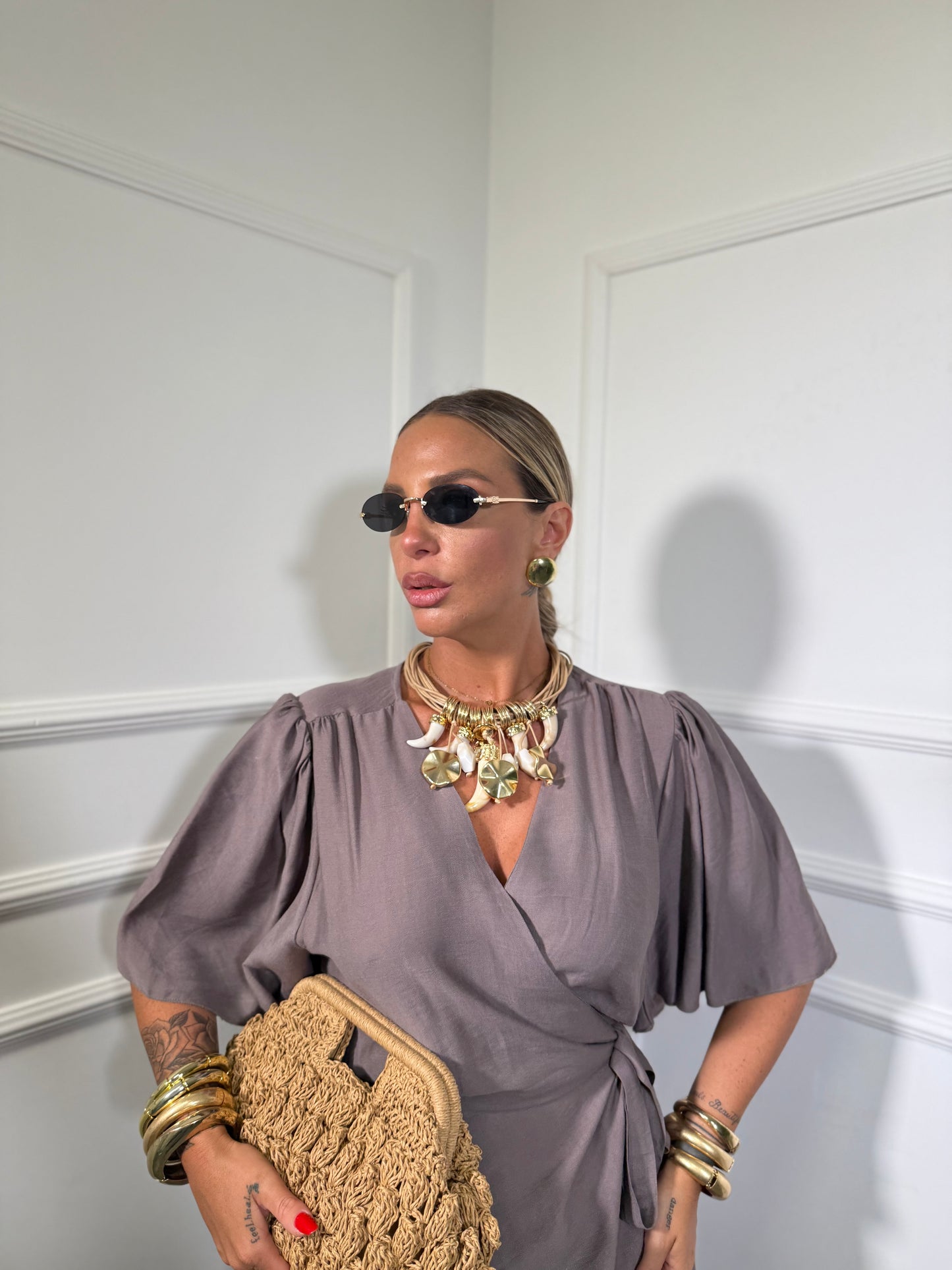 Abito midi portafoglio (Curvy) taupe 505