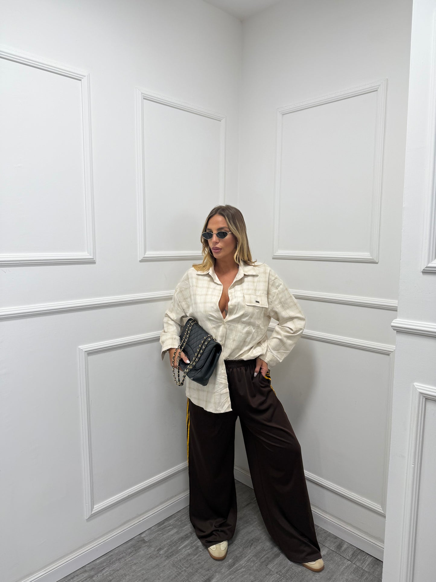 Pantaloni palazzo banda laterale Travel cioccolato/giallo 6865