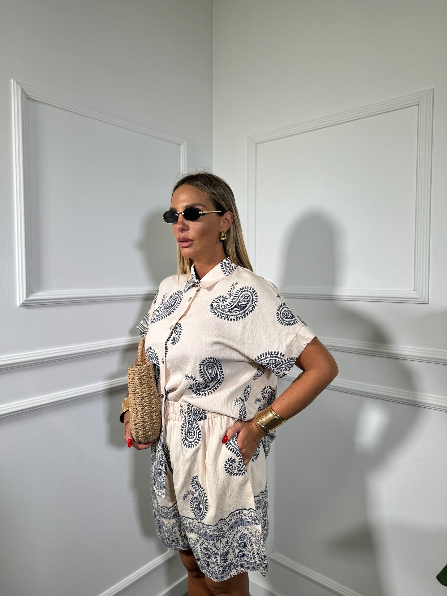 Coordinato in cotone con ricami beige jfq51