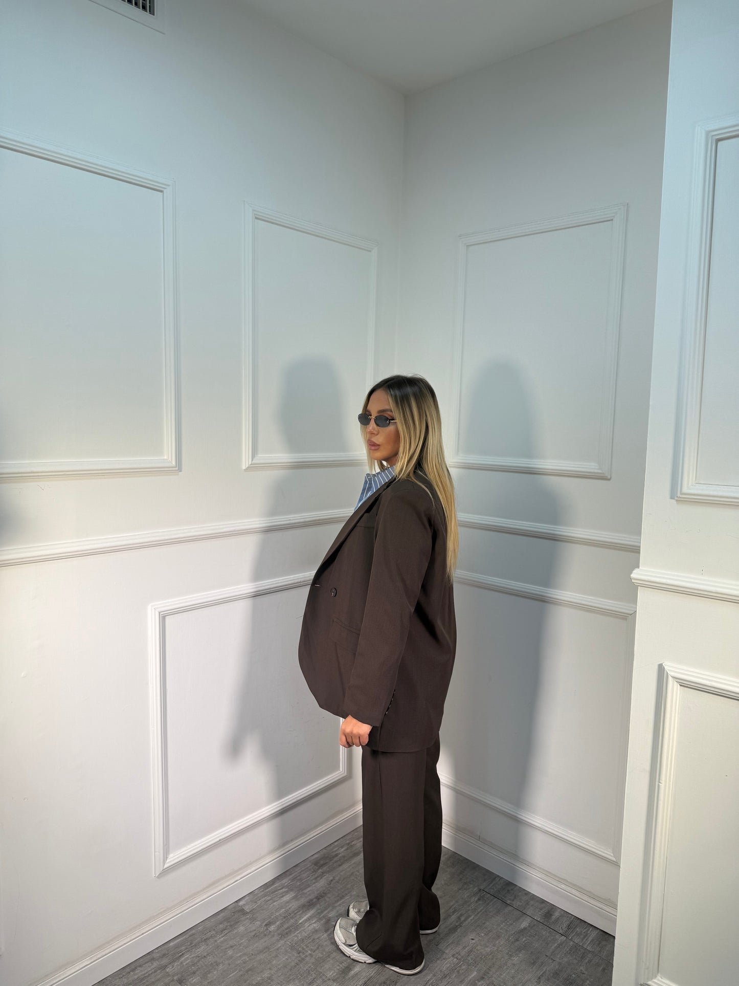 Tailleur Zaira cioccolato m11088