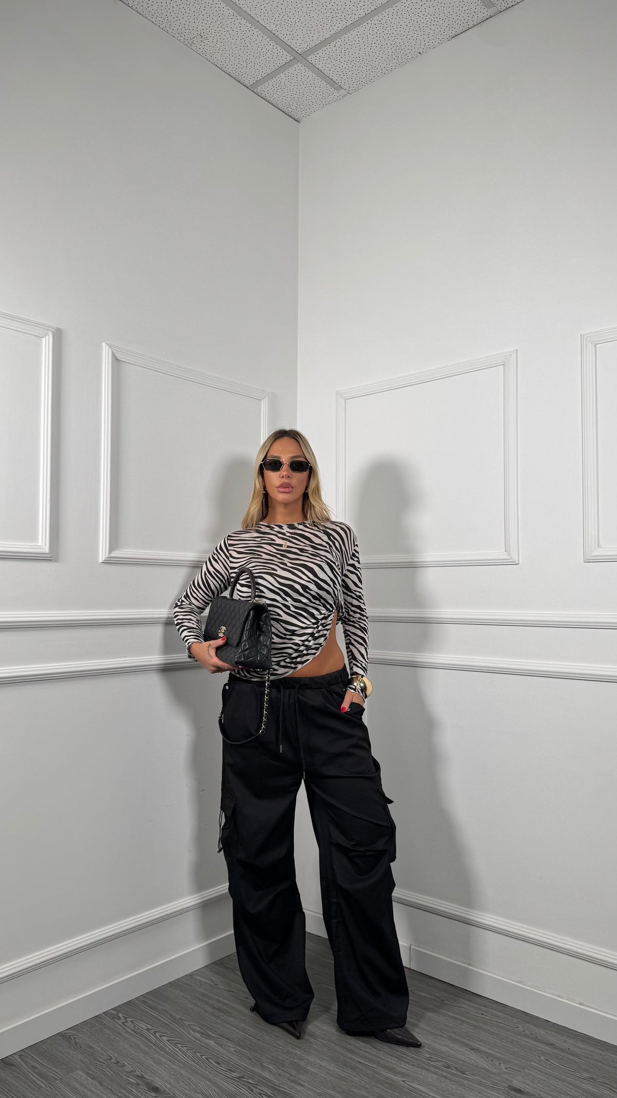 Pantaloni cargo nero j006