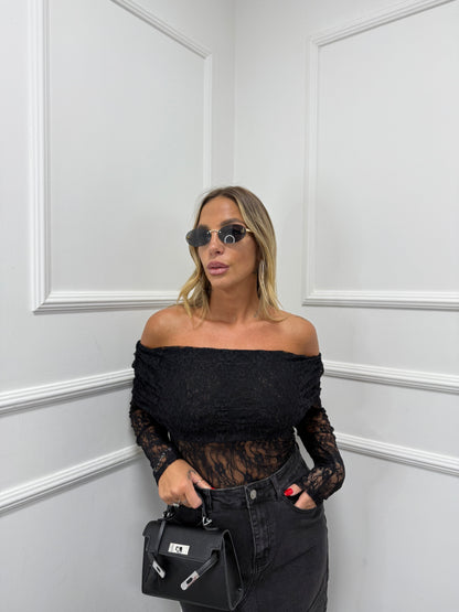 Maglia scollo a barca in pizzo Eden nero