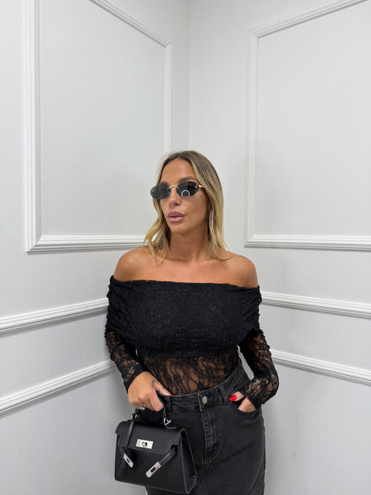 Maglia scollo a barca in pizzo Eden nero