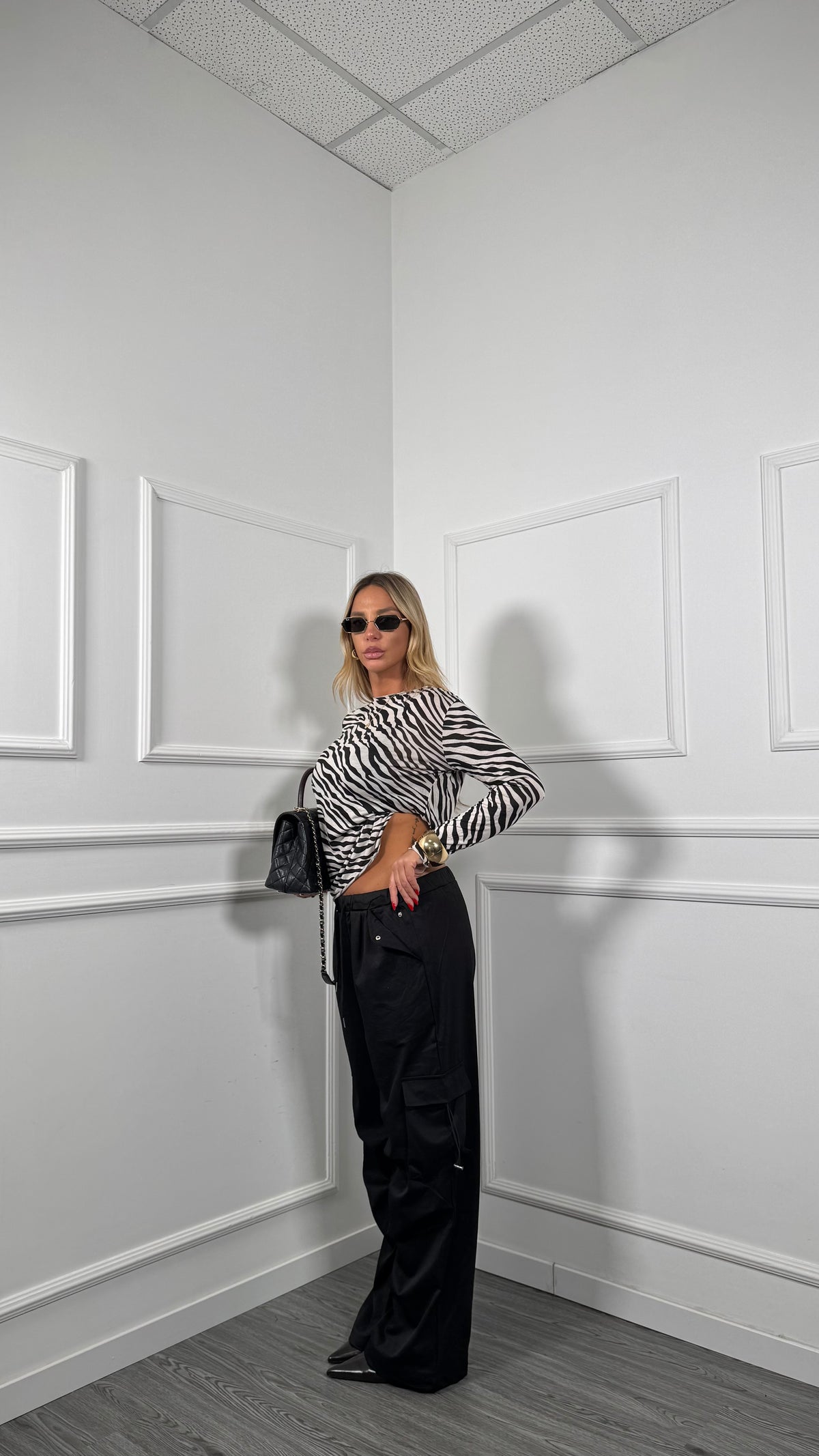 Pantaloni cargo nero j006