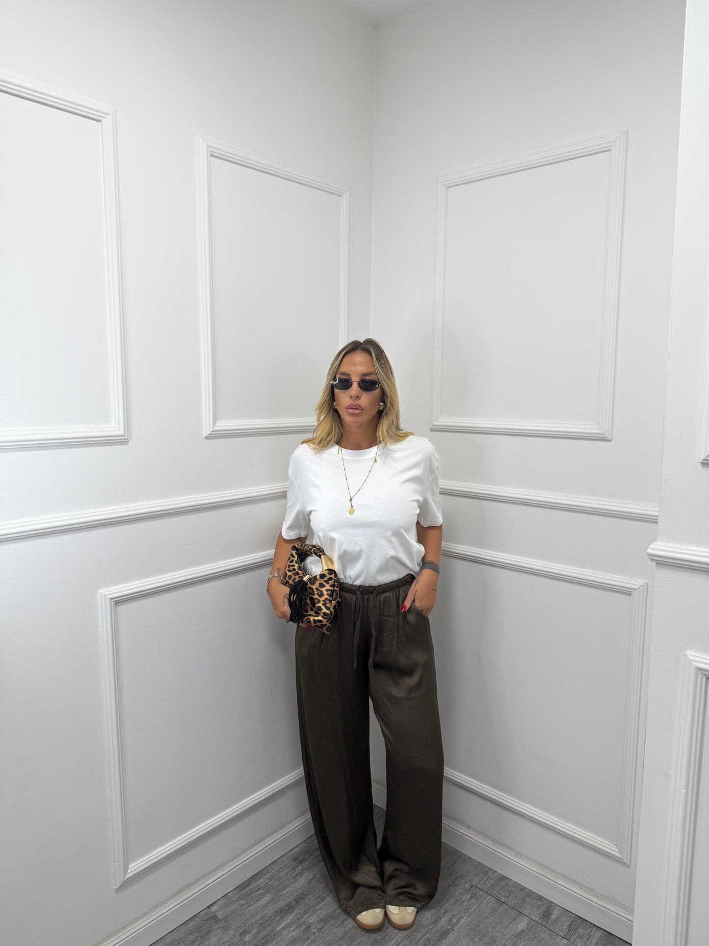 Pantaloni in satin cioccolato