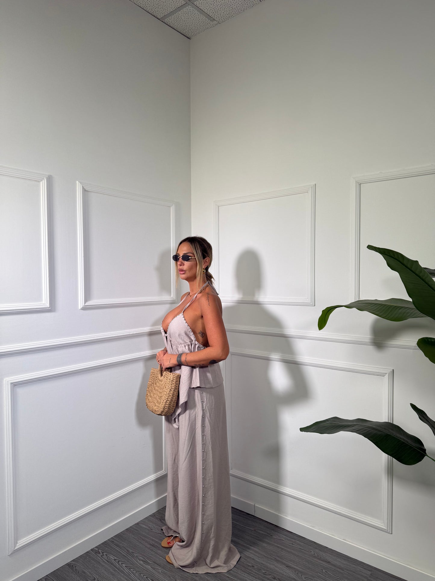 Coordinato viscosa con borchie California beige es202