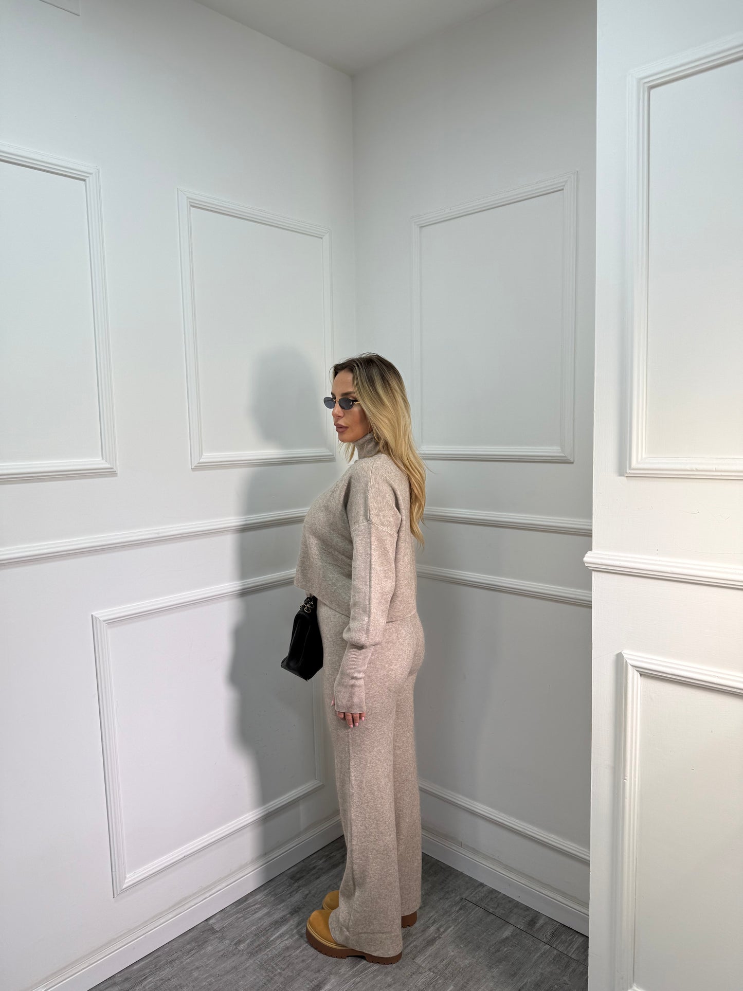 Coordinato lana rasata collo alto Alaska taupe g106