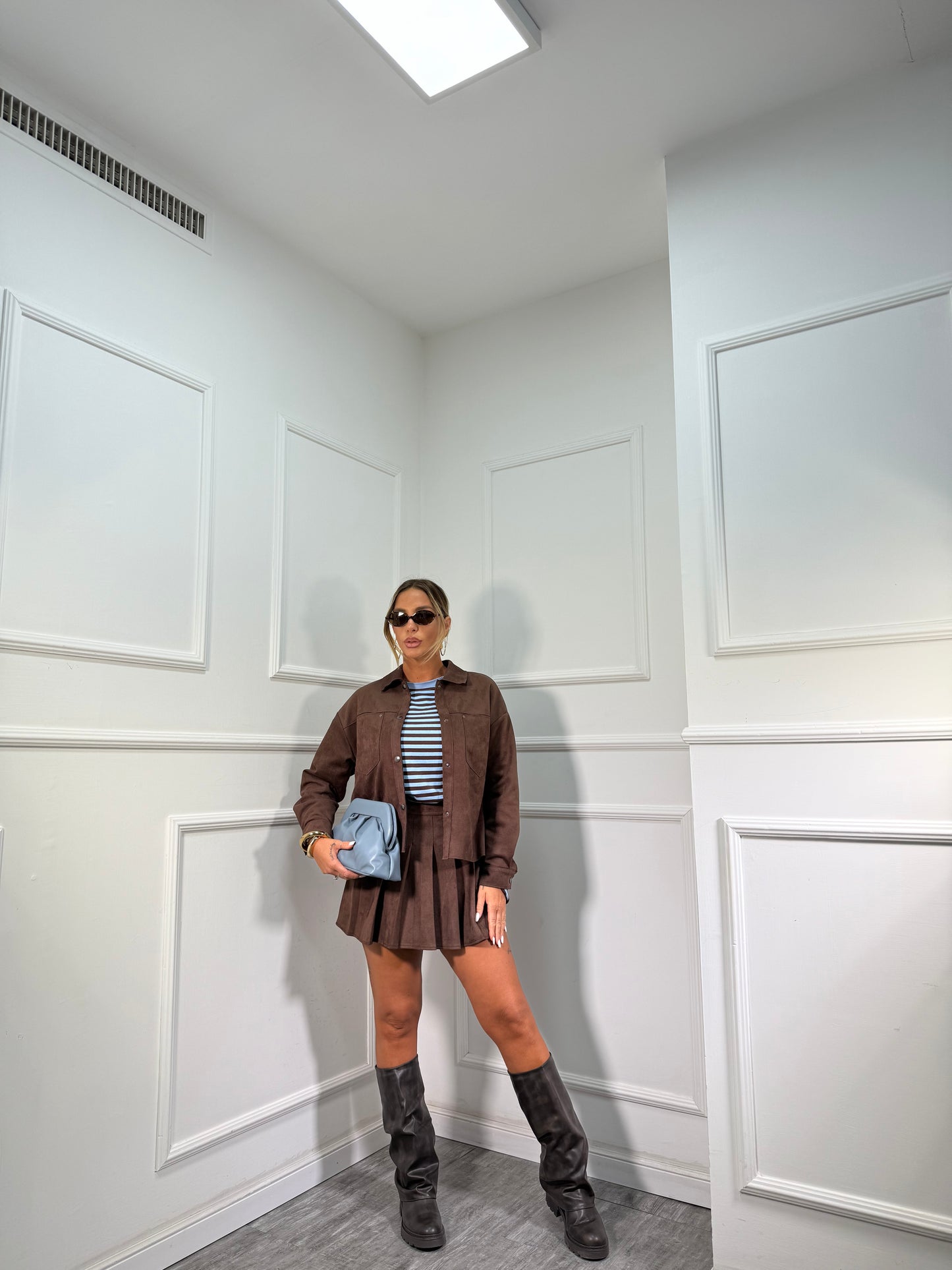 Coordinato eco camoscio Doremi marrone 27509