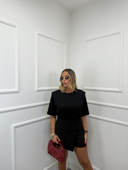 Maxi t-shirt con spalline Iconic nera 3368