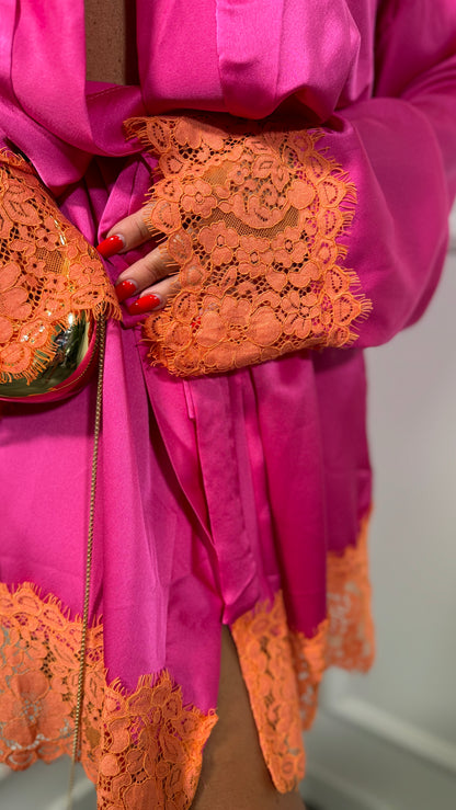 Kimono in satin e pizzo Kesya fucsia 1581