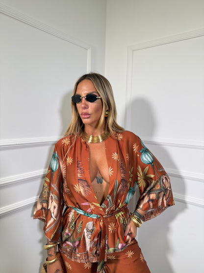 Coordinato in satin con kimono India coccio