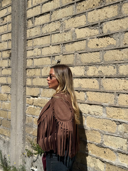 Giacca crop eco camoscio con frange West cuoio