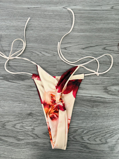 Copricostume con costume Savana con fiori panna/rosso 2425