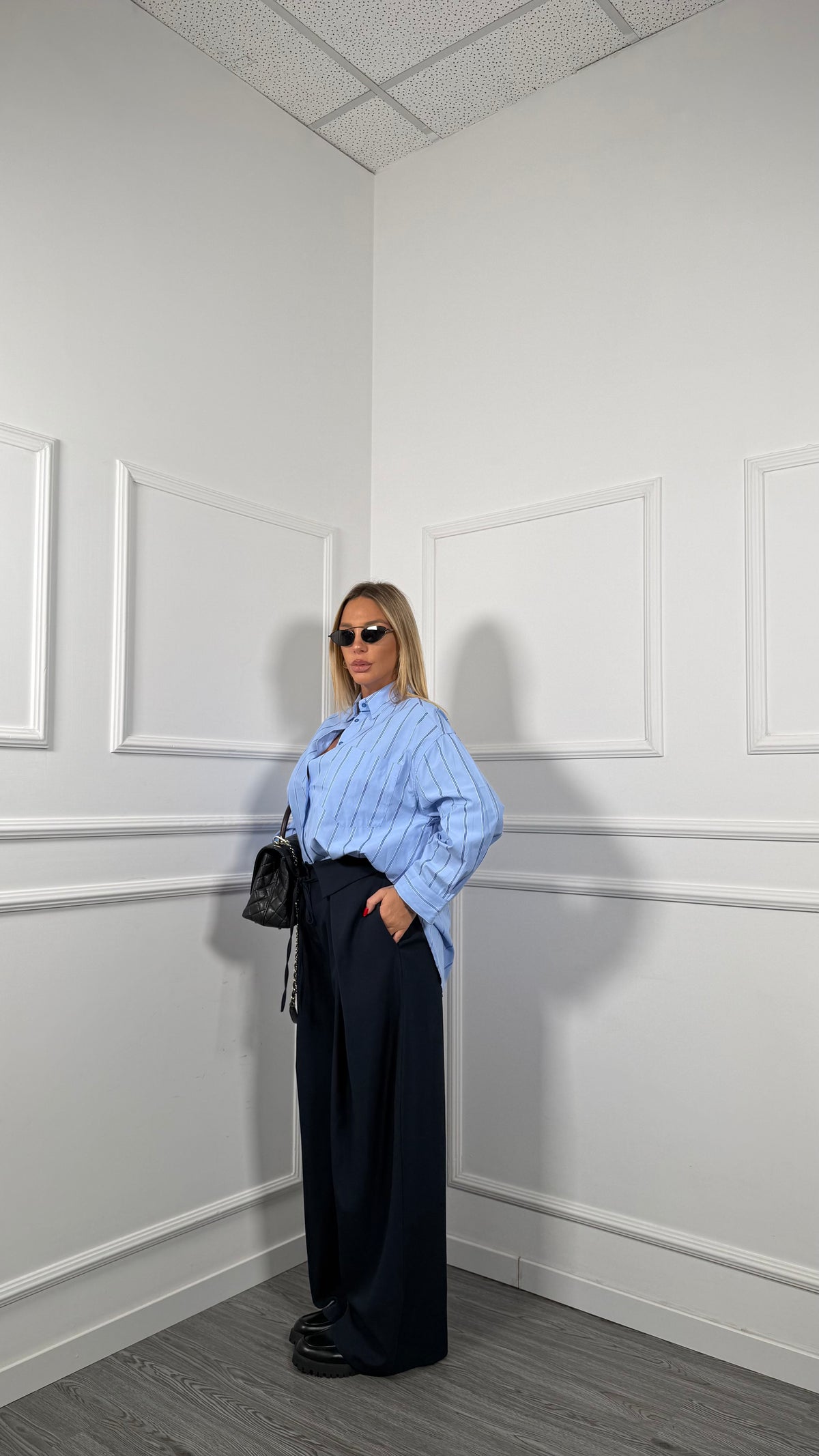 Pantaloni palazzo con risvolto in vita blu es1077