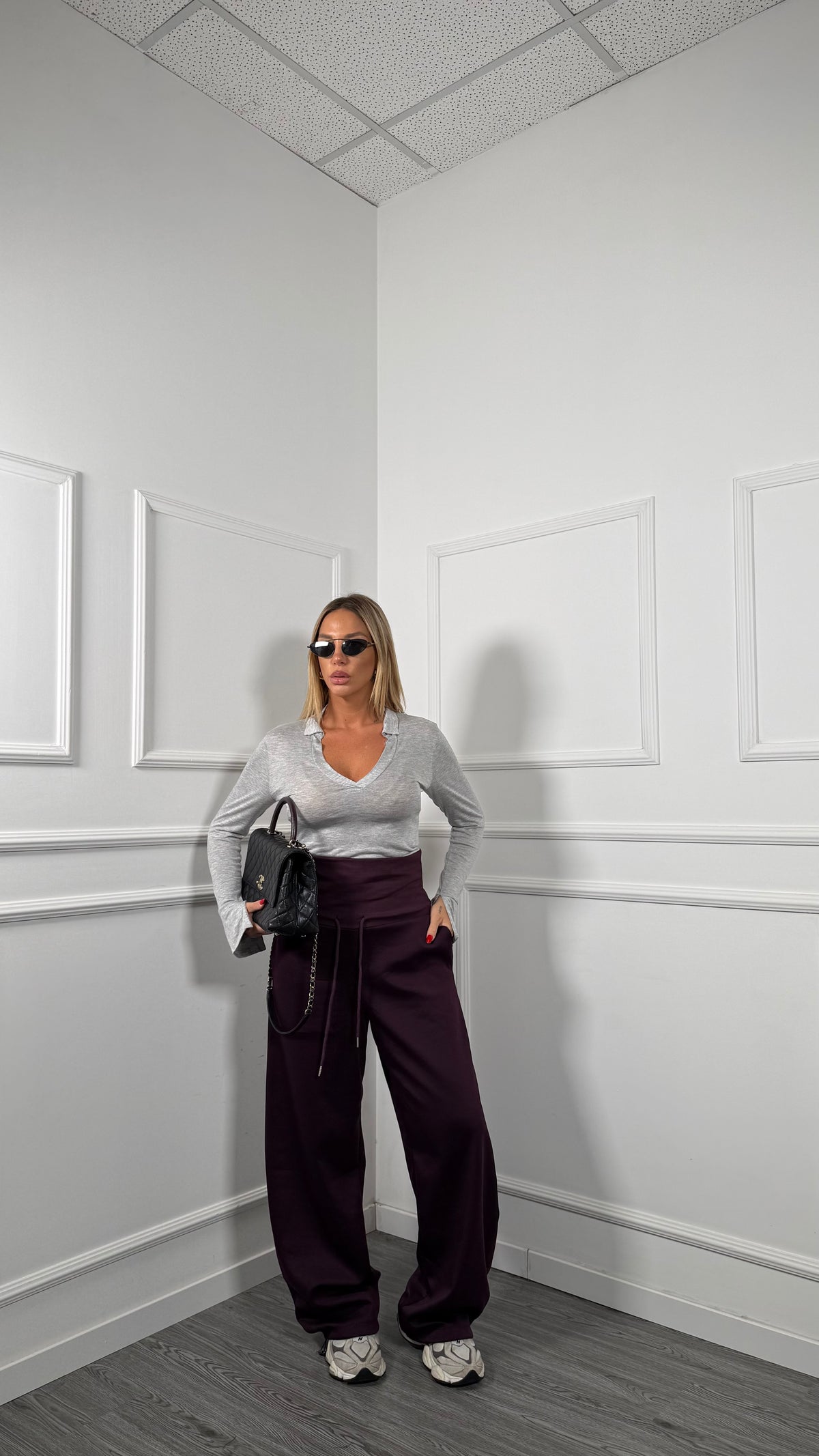 Pantaloni palazzo con risvolto e coulisse Elena borgogna m10032